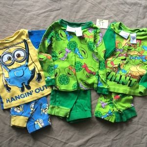 Kids pyjama lot 3T